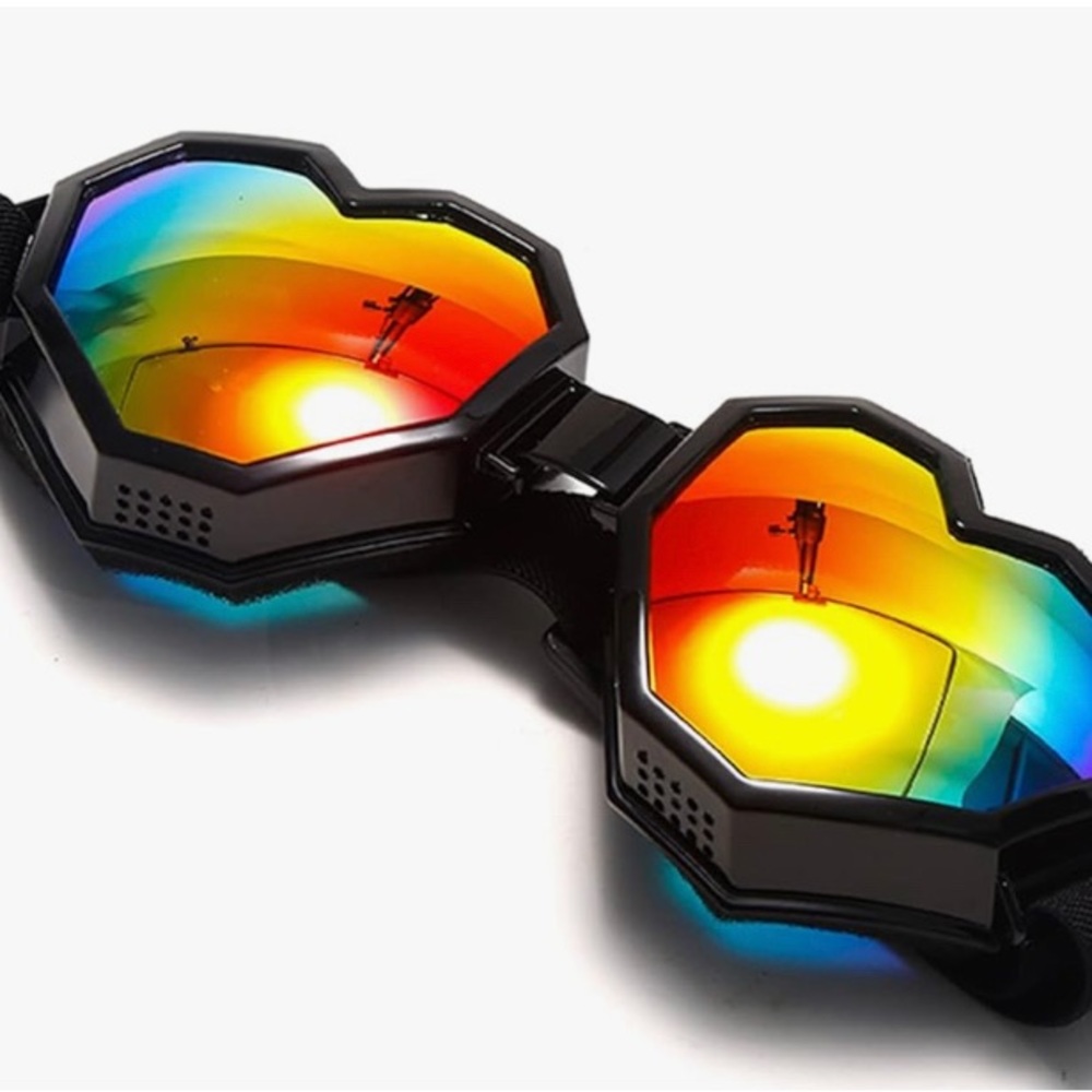 2 for 1 Deal Heart shape fashion goggles 2 pair deal